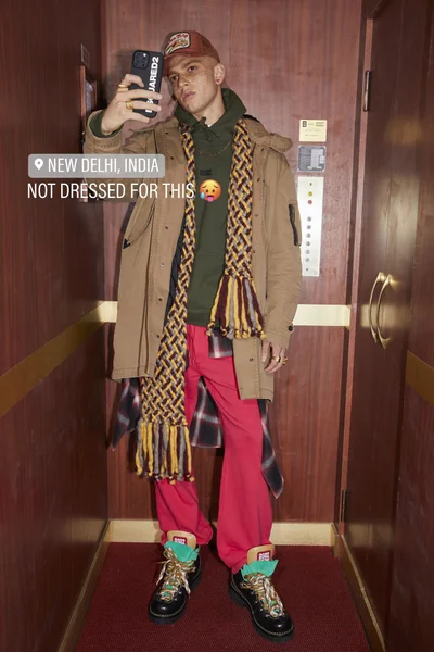 Look 32